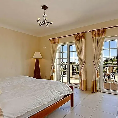 Carvoeiro Sleeps 8 Pool Air Con Wifi *